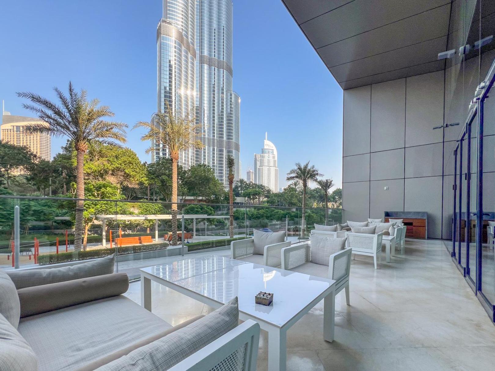 Downtown Luxury, The Address Opera Residences, 2br Burj View Dubái