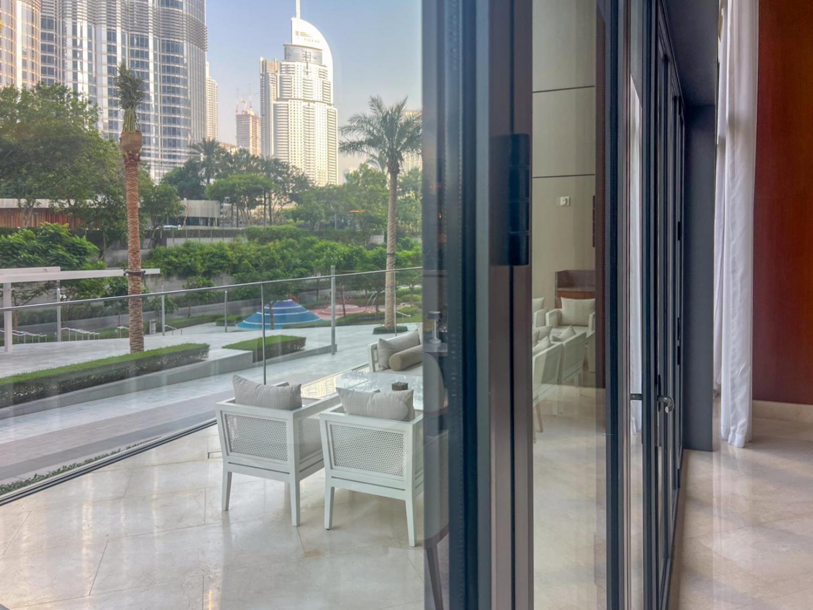 Downtown Luxury, The Address Opera Residences, 2br Burj View Dubái