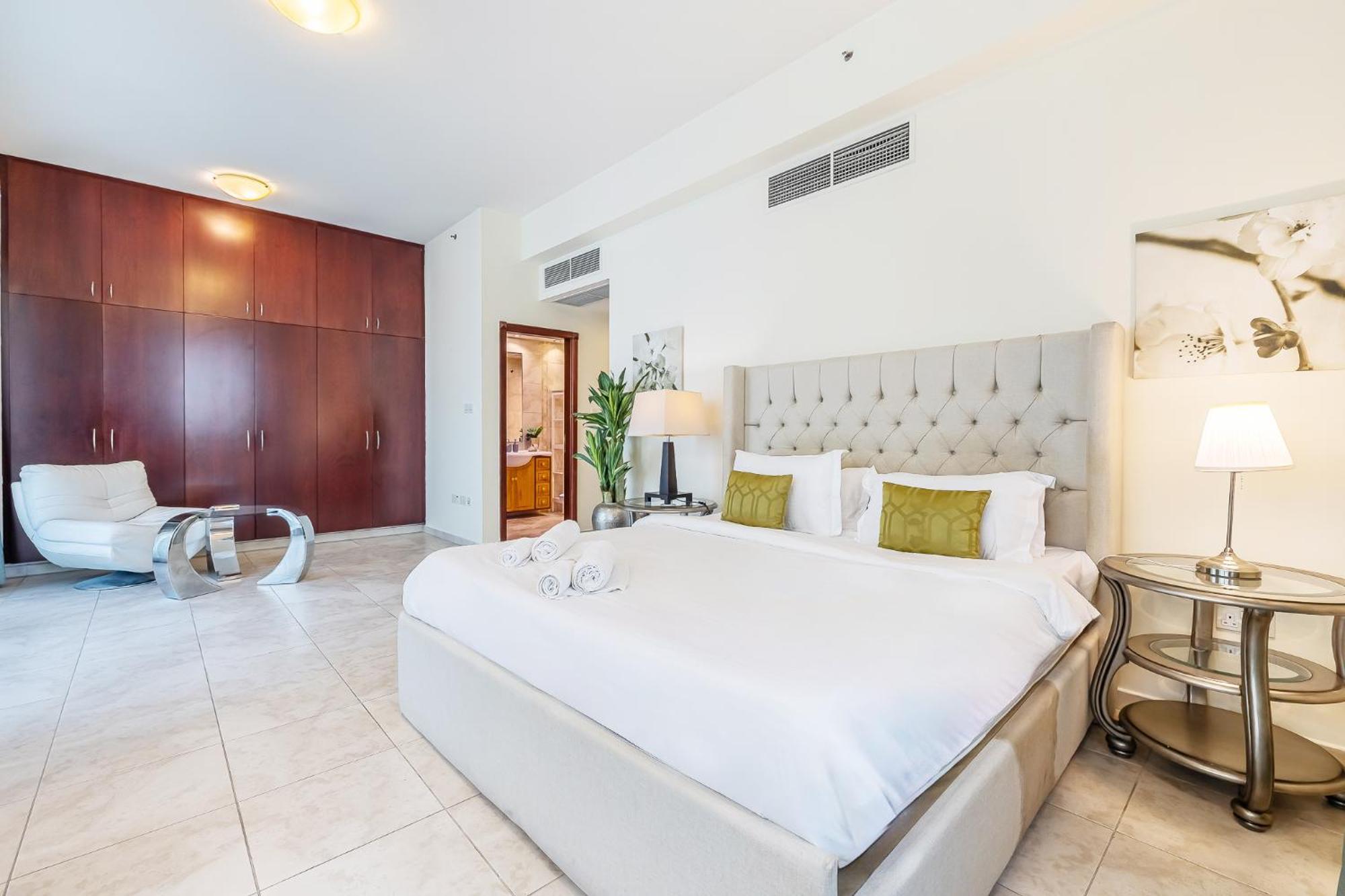 Appartement Extra Spacious With Stunning Marina Views