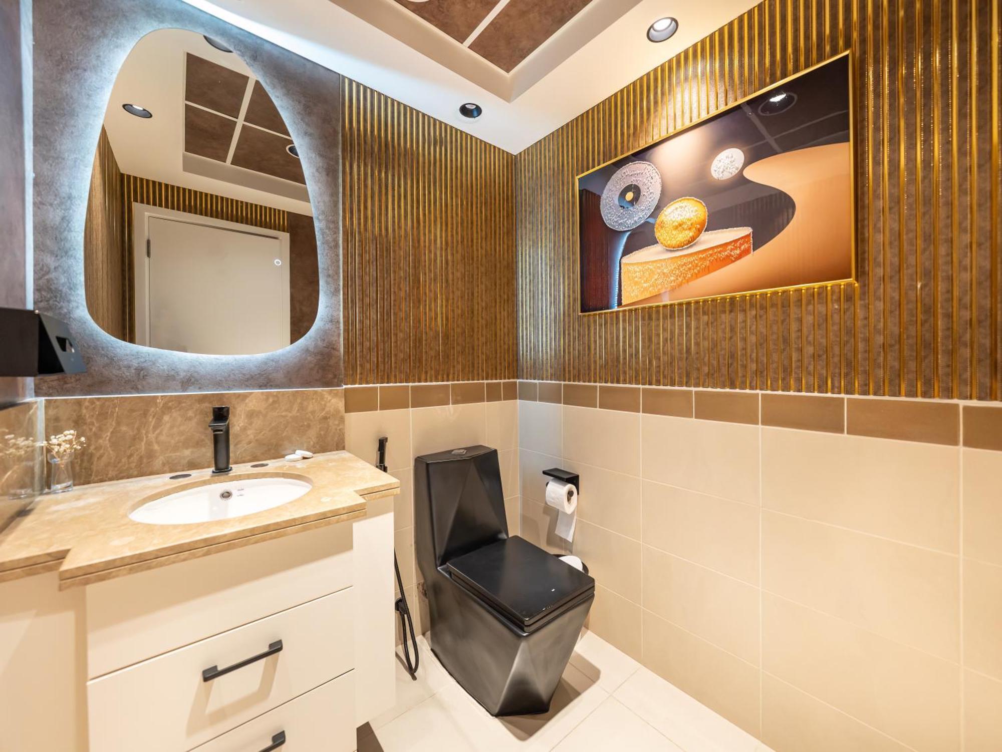 Apartament Lavish 2 Bedroom I Burj Khalifa & Fountain Views I Free Gym, Pool, Parking, Wi-fi And Ps5 I By Skyline Serenity Dubai