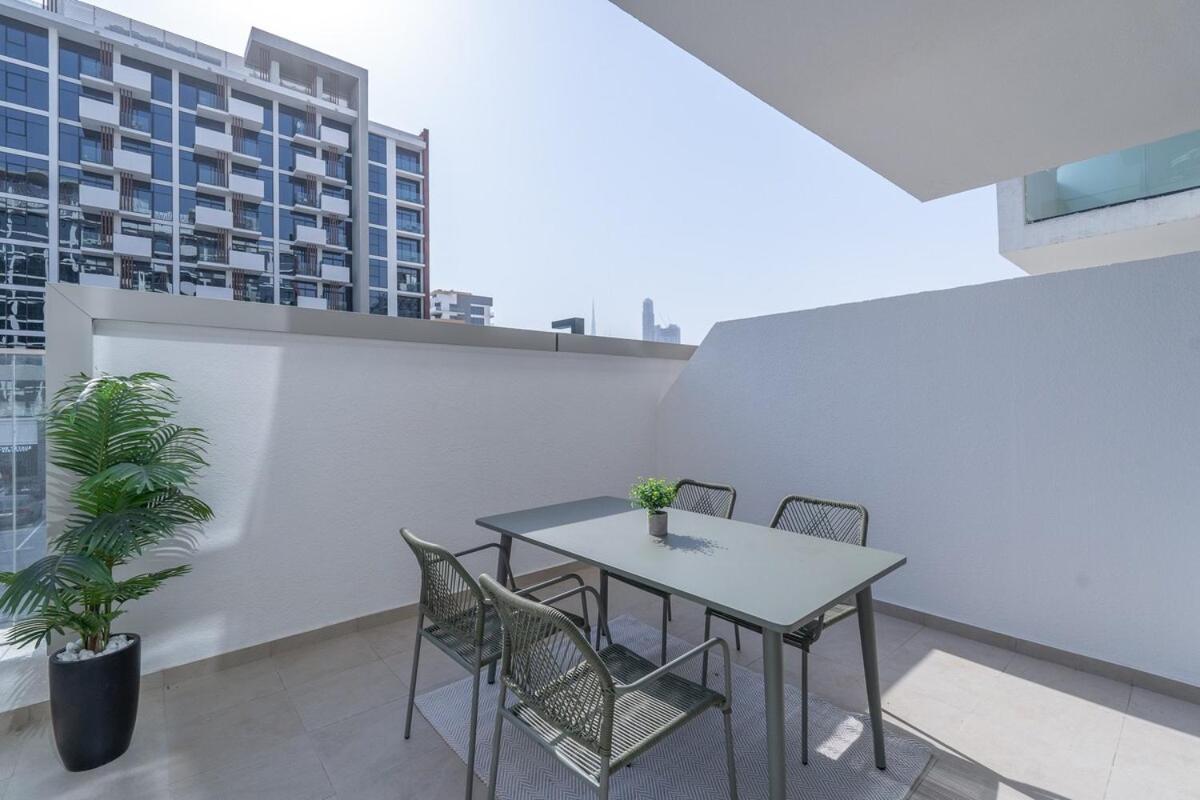 Comfy Studio With A Tranquil Vibe In Meydan! Dubai