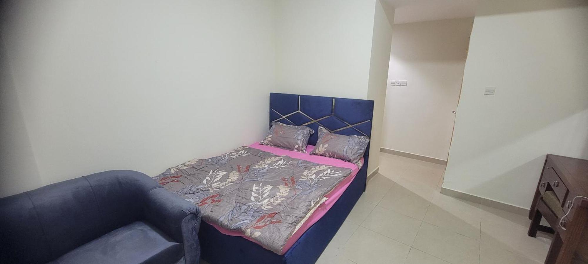 406b-16 Quarto em Acomodações Particulares