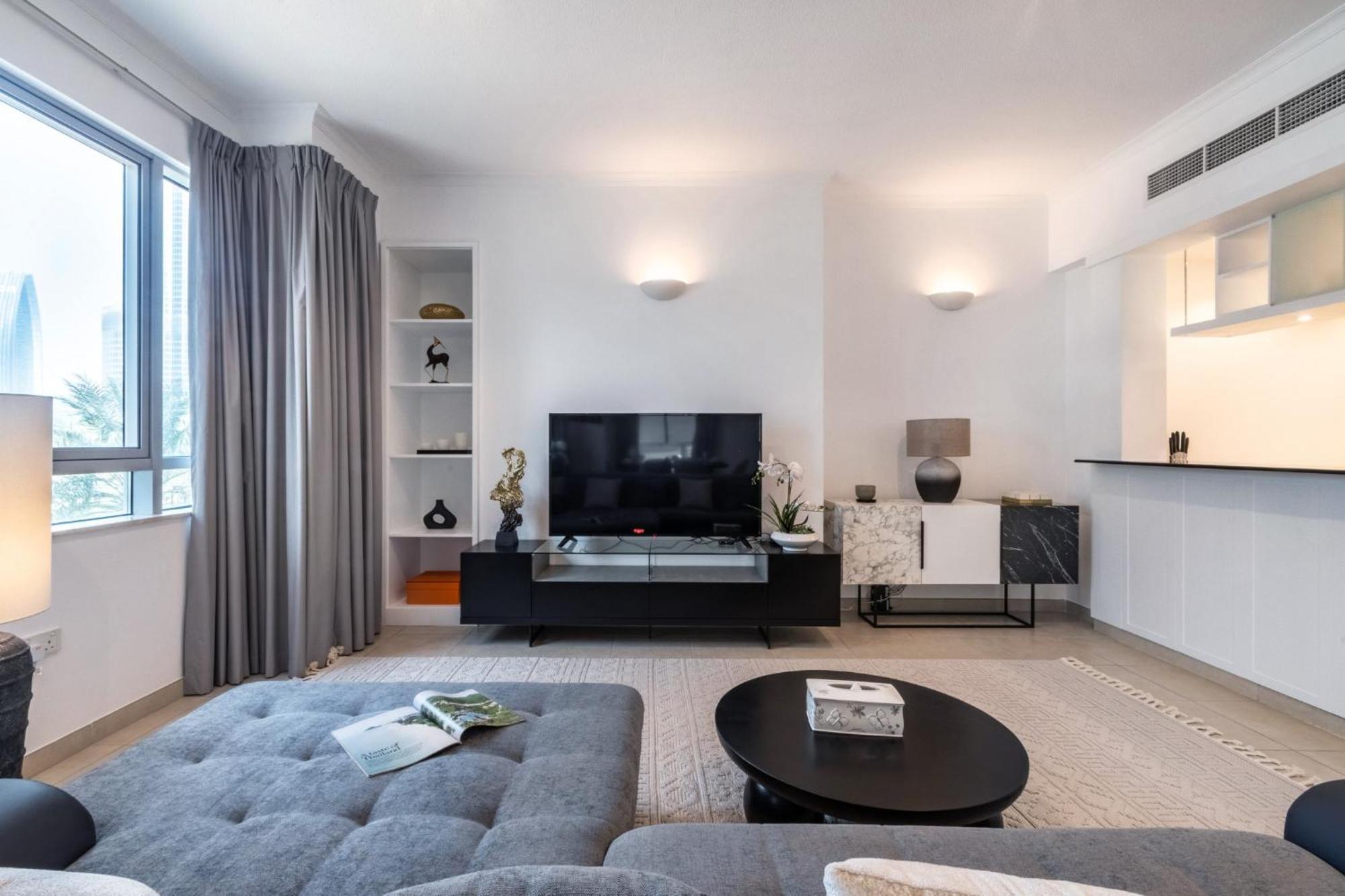 Elegant 1-bedroom With Burj Khalifa View *