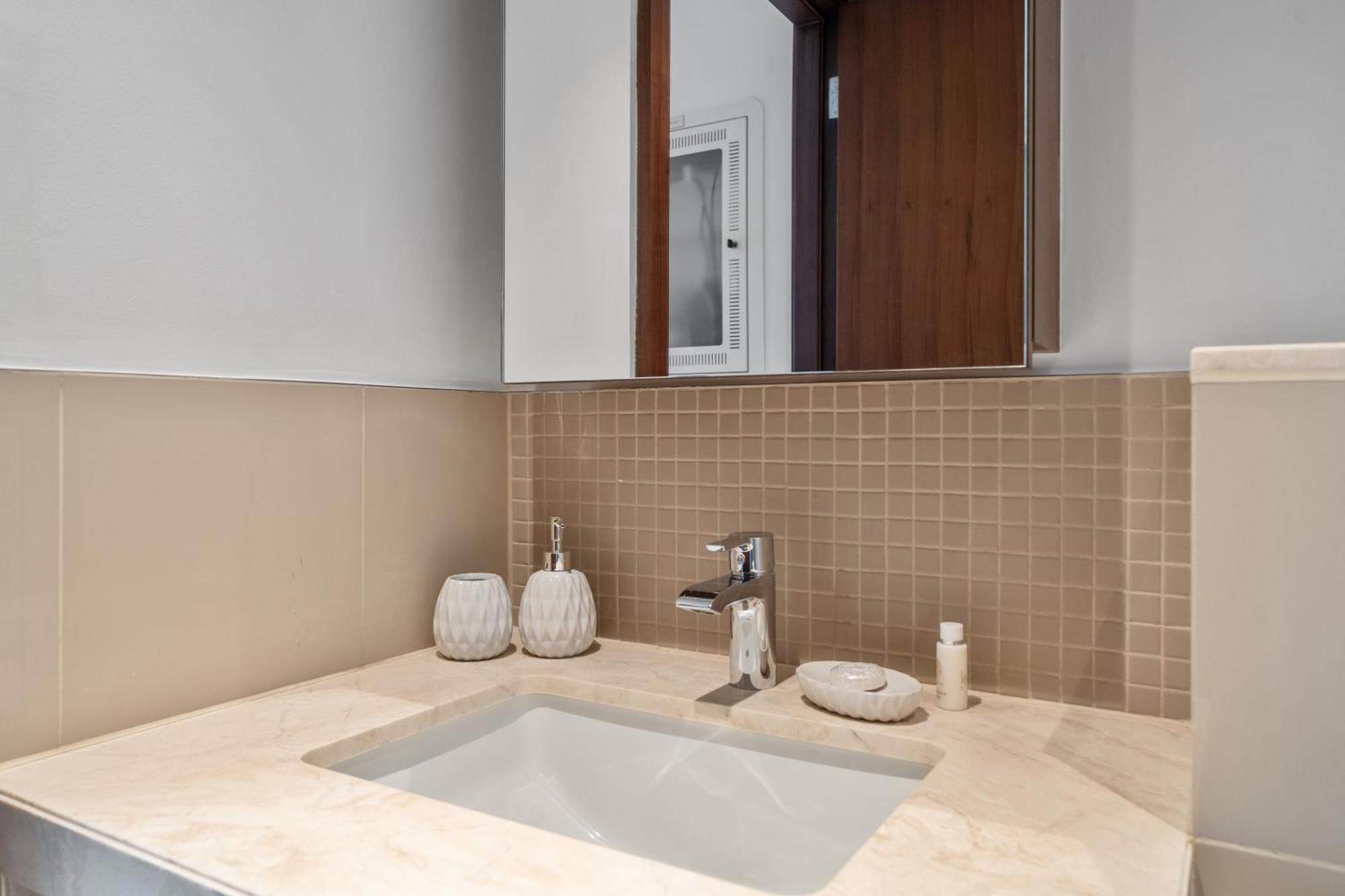 Newarabian Blvd Point Downtown 1 Bedroom Downtown Appartement