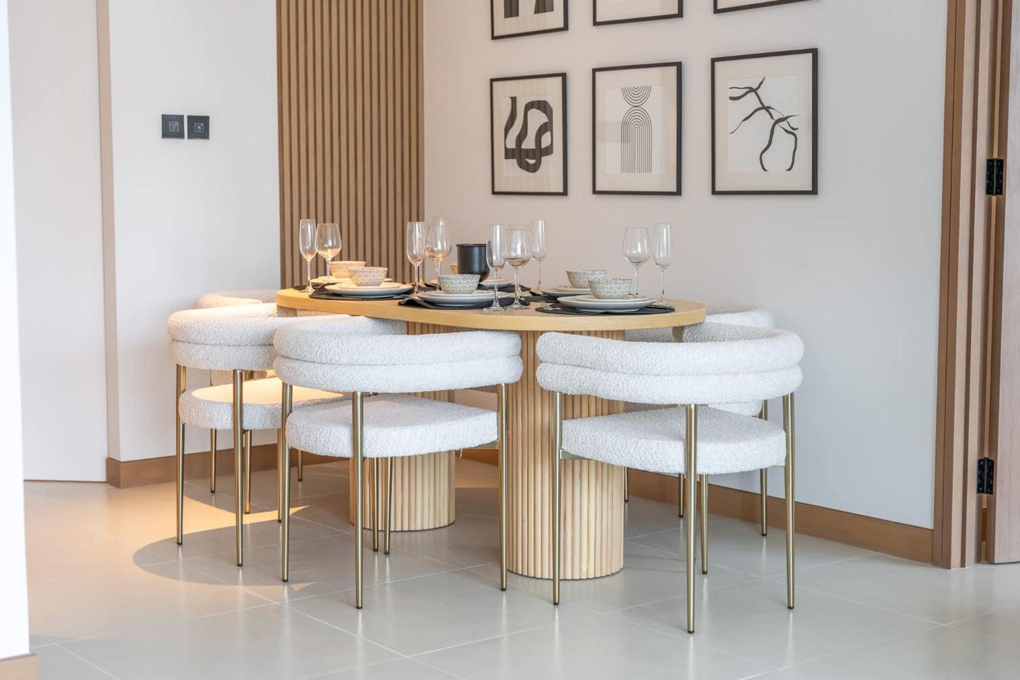 Stylish 3-bedrooms With An Elegant Dining Area In The Heart Of Marina! Apartamento *