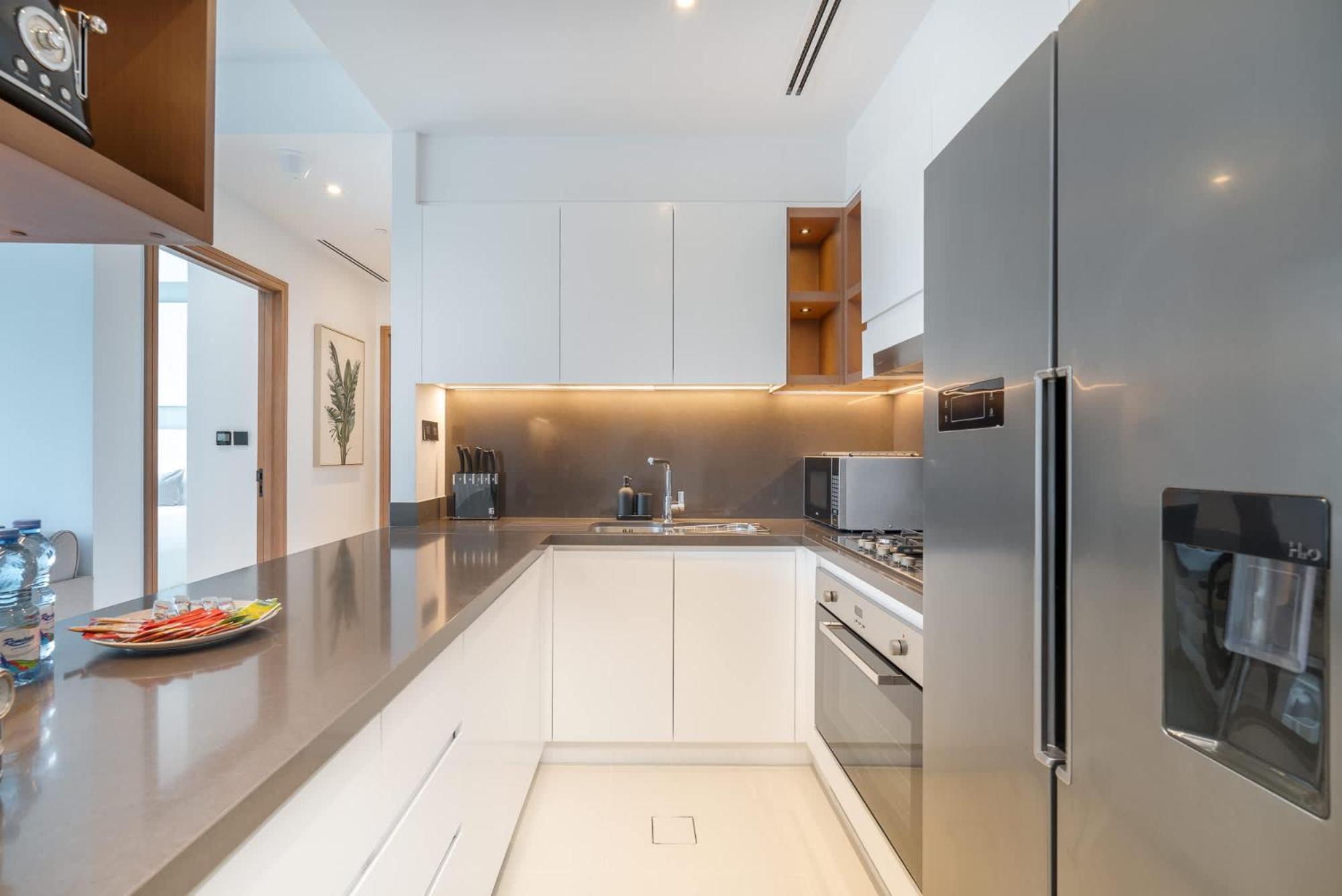 Stylish 3-bedrooms With An Elegant Dining Area In The Heart Of Marina! * Dubái