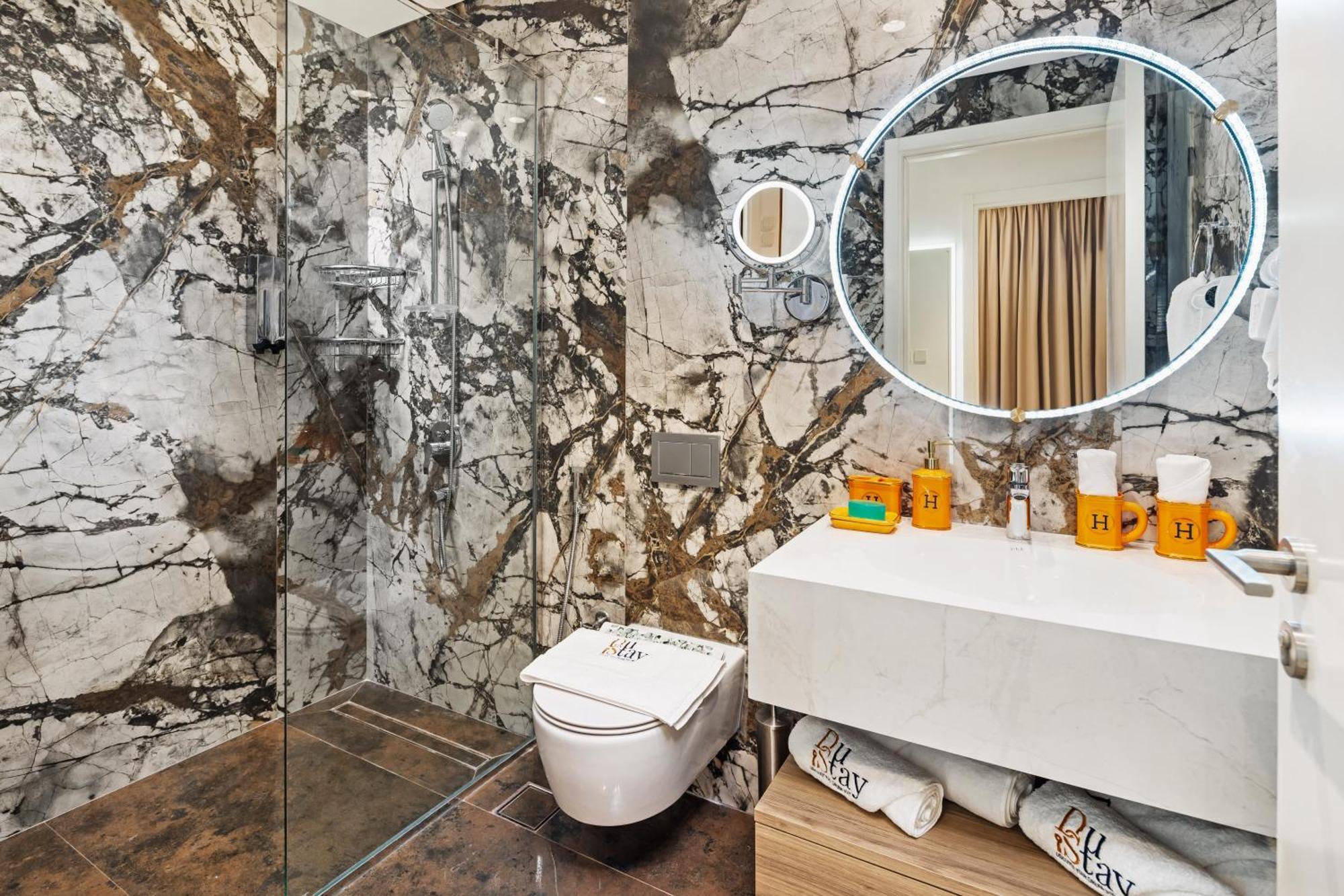 Apartamento Stylish Poolside In Creek Harbour - By Dustay
