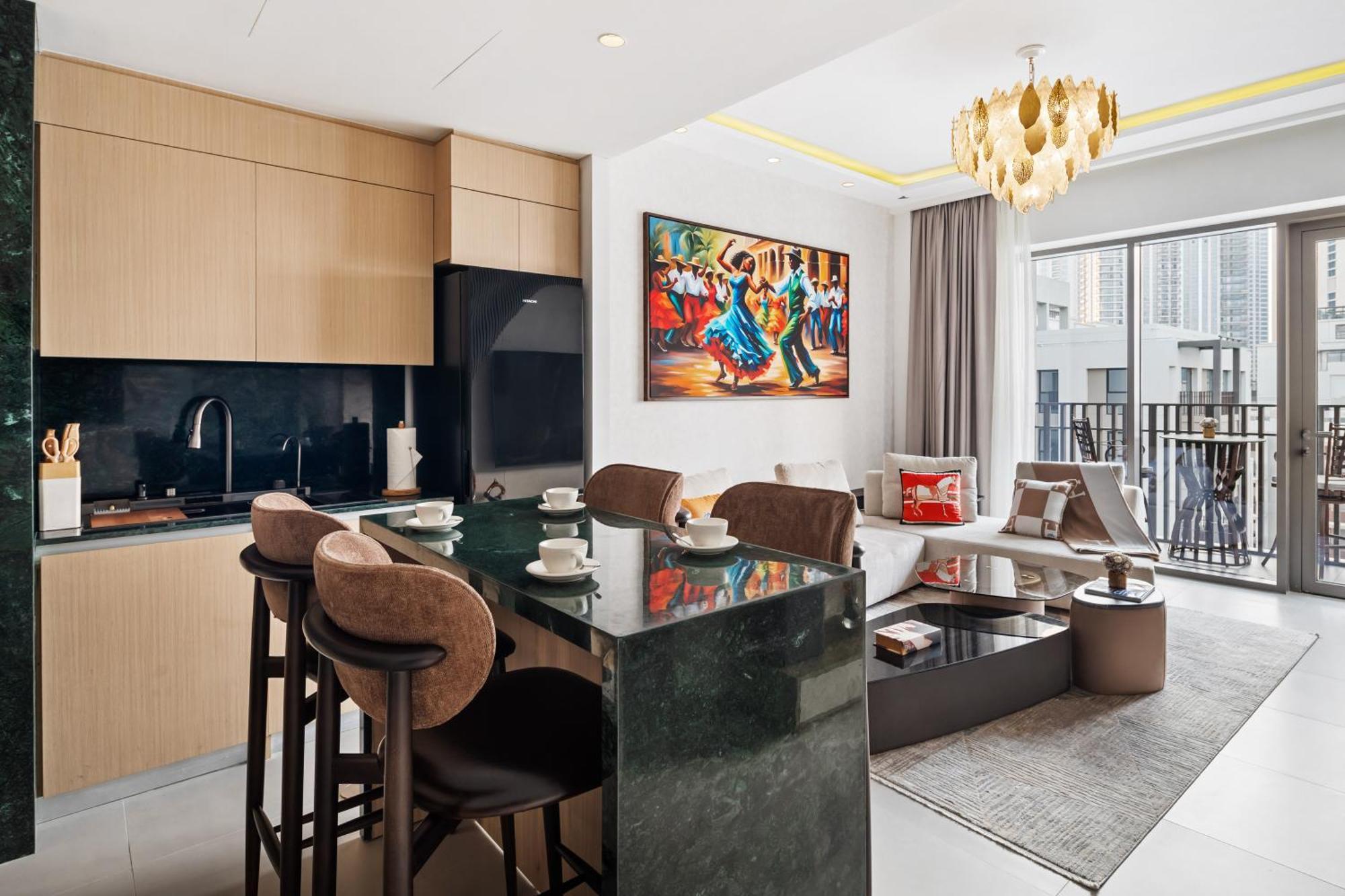 Stylish Poolside In Creek Harbour - By Dustay Apartamento *