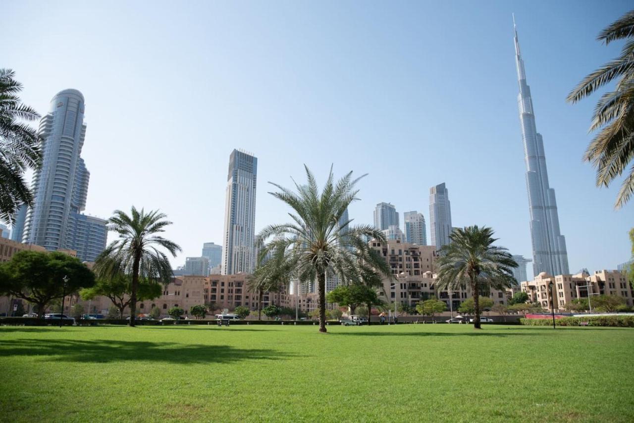 Trendy 1 Bed Getaway In The Heart Of Downtown * Dubai