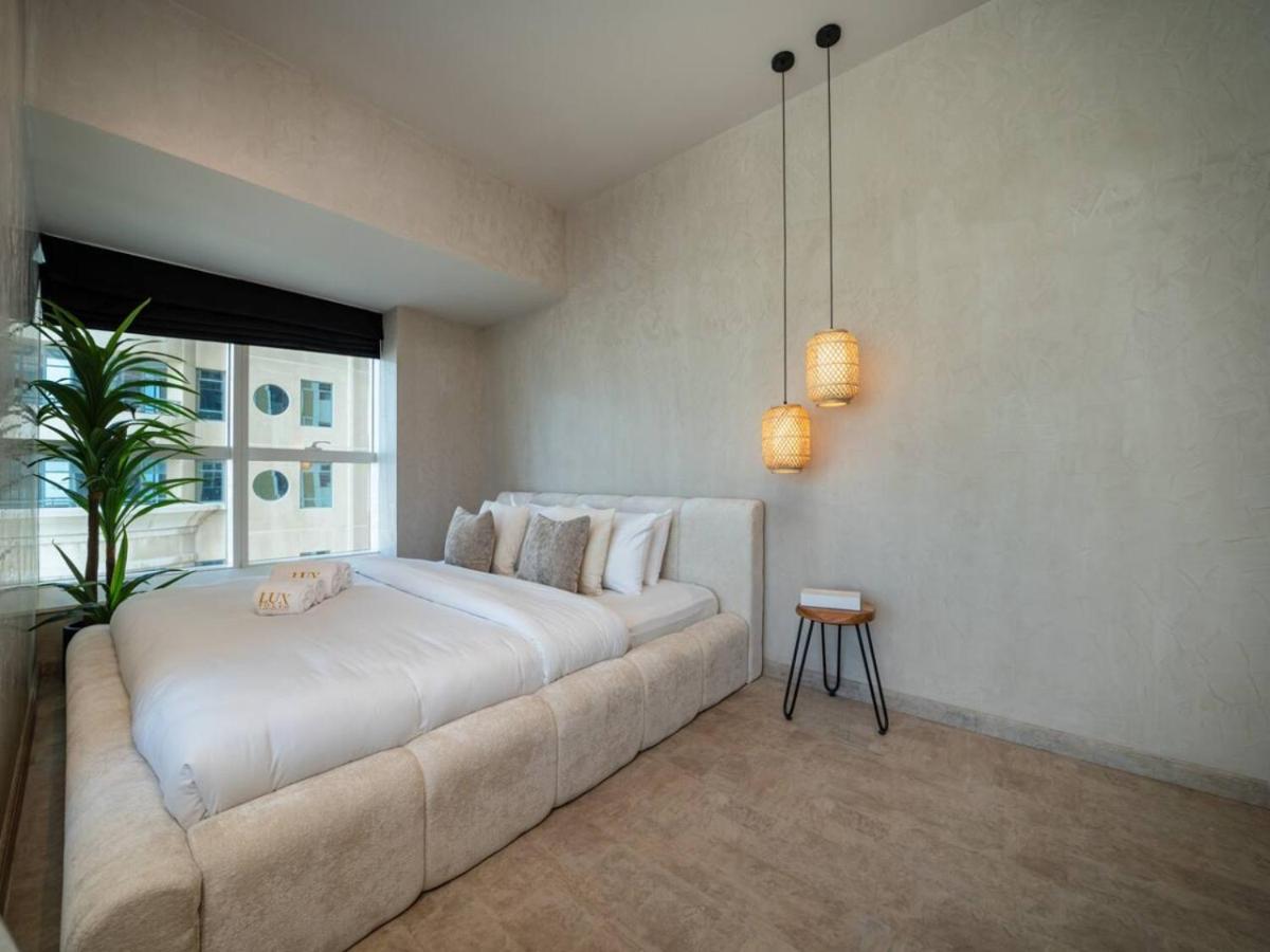 Upgraded Stylish Living With Private Steam * Dubái