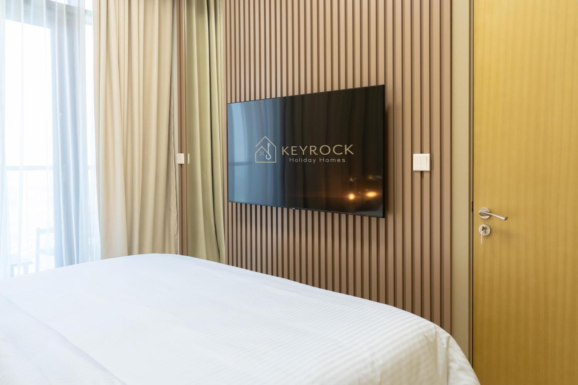 Apartment Keyrock Living - Family 2br Cozy In Business Bay - Aykon Tower Dubai