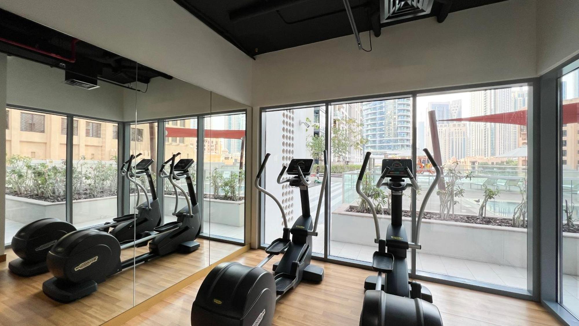 Magnificent 4 Bedroom Apartment, Bellevue Tower Appartement Dubaï