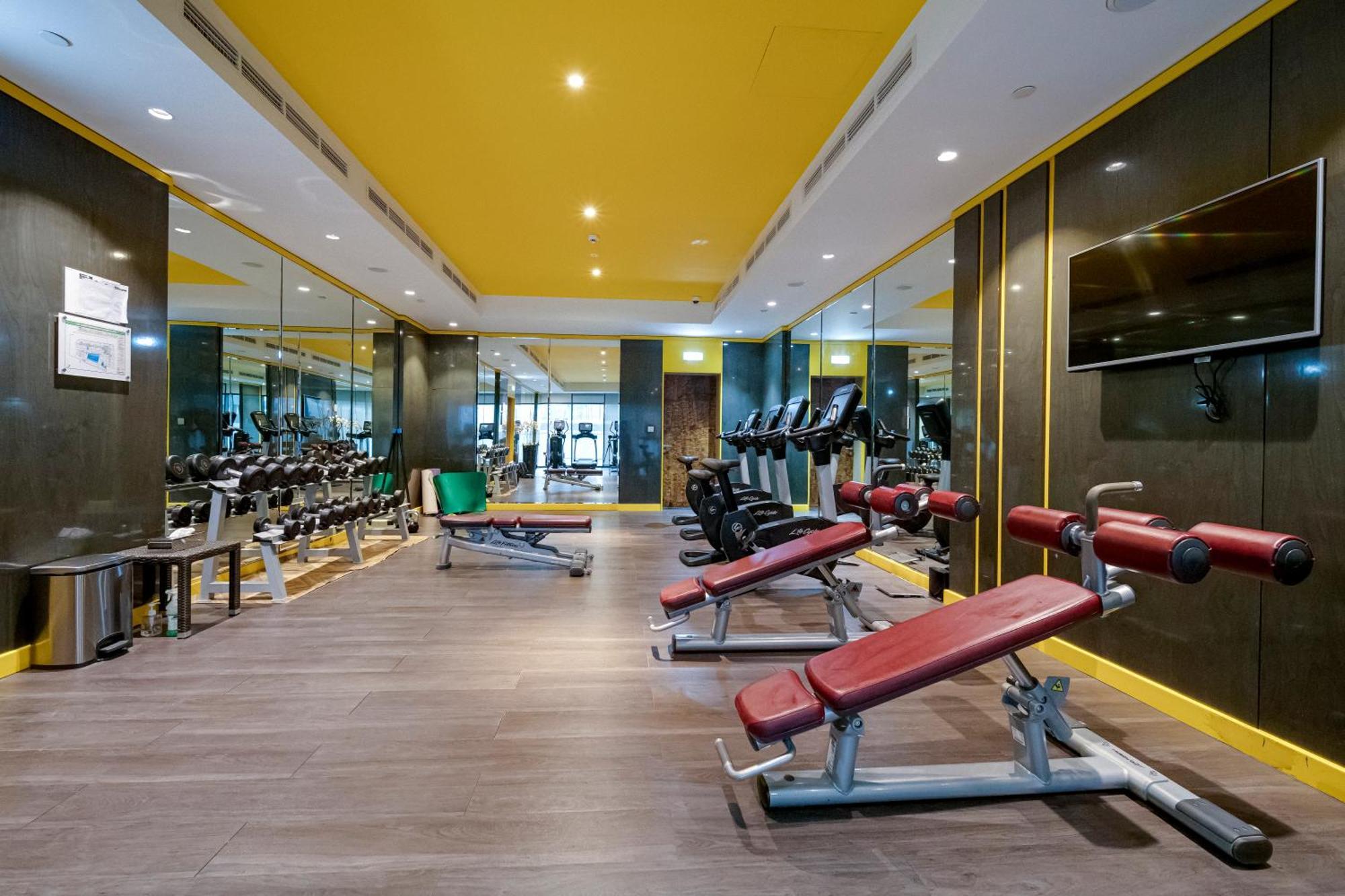 Chic 1br Getaway- 4min Walk To Business Bay Metro & 10min To Burj Khalifa