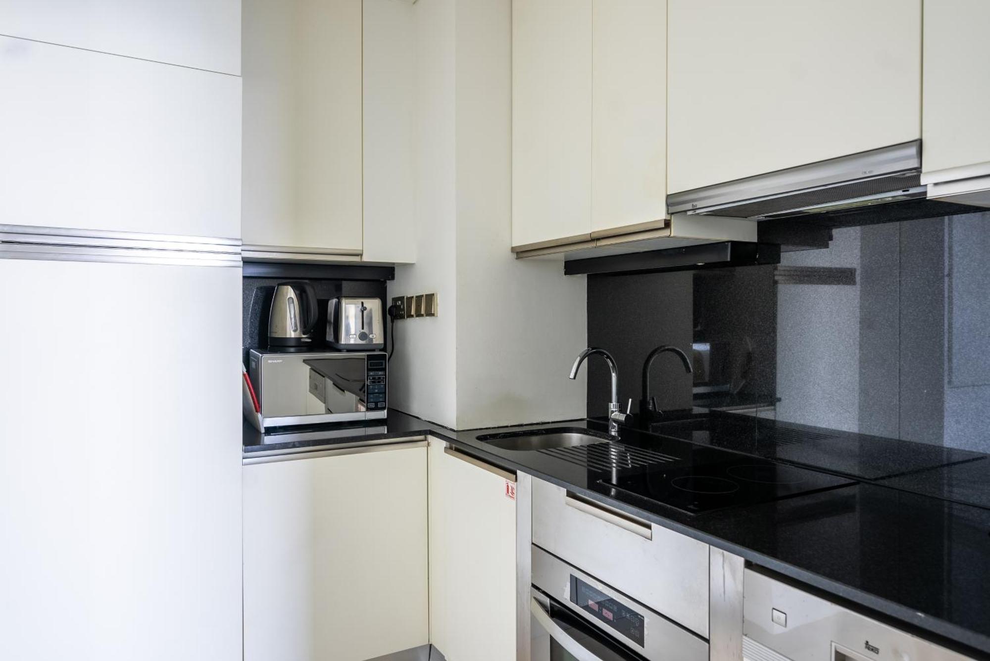 Apartament Emaar Address Studio In Marina With Mall Access And Five Star Amenities Dubai