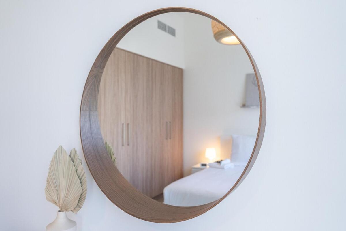 Apartamento Simple Living 1bedroom In Hills Dubái