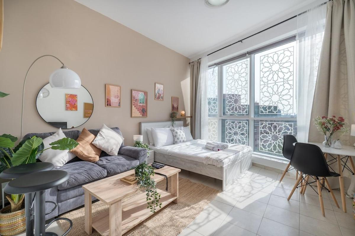 Appartement Trendy With Fitted Kitchen In Discovery Gardens