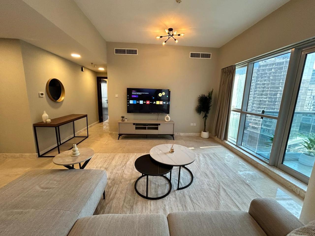 Appartement 1br In Business Bay Close To Canal And Mall! Dubaï