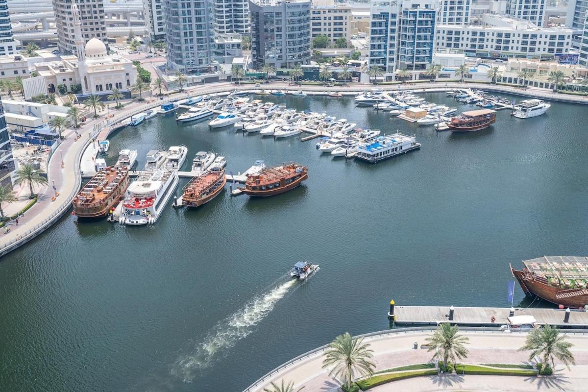 Wonderful 1-bedroom With Canal View At Sparkle Tower In Marina Apartamento Dubai