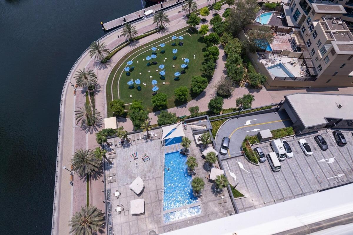 Wonderful 1-bedroom With Canal View At Sparkle Tower In Marina Apartamento