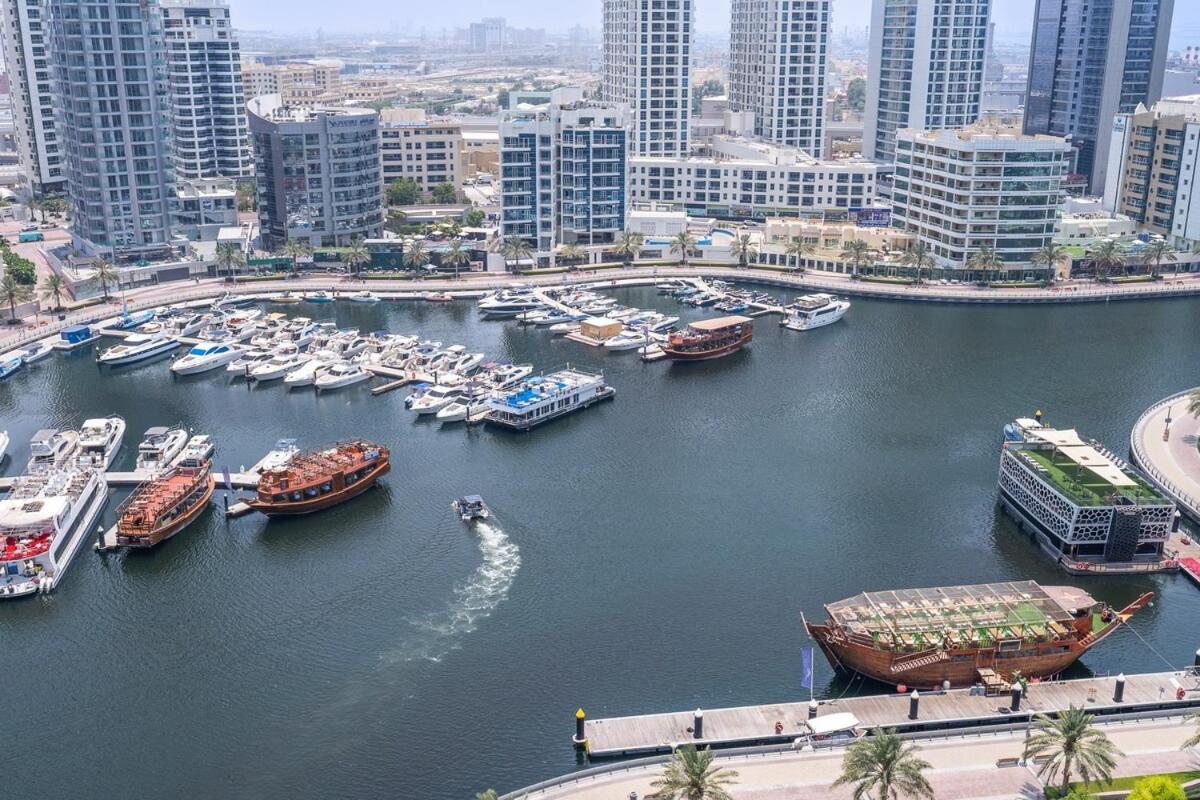 Wonderful 1-bedroom With Canal View At Sparkle Tower In Marina Apartamento Dubai