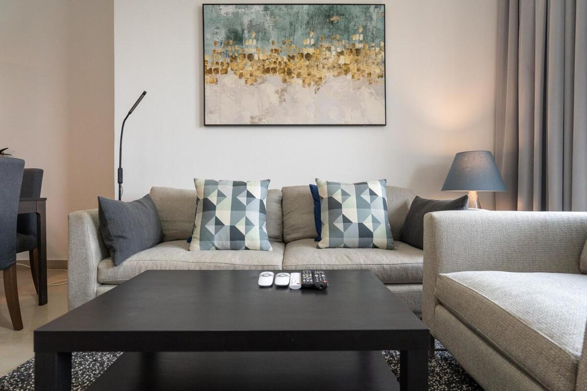 Wonderful 1-bedroom With Canal View At Sparkle Tower In Marina Apartamento *