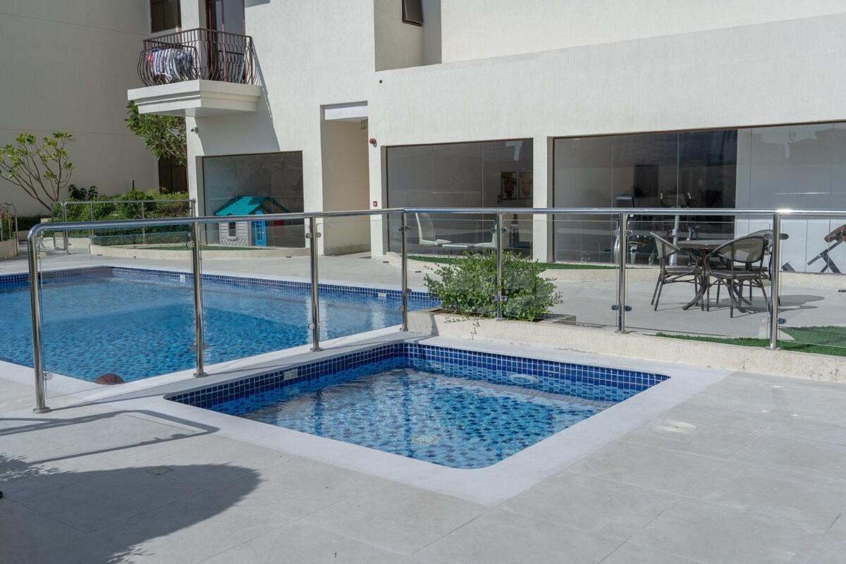 Appartement Heavenly Studio In Jvc With Lots Of Dining Options Nearby Dubai