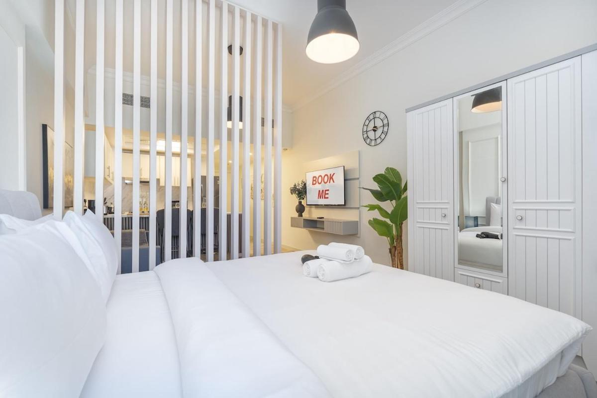 Heavenly Studio In Jvc With Lots Of Dining Options Nearby Appartement Dubai