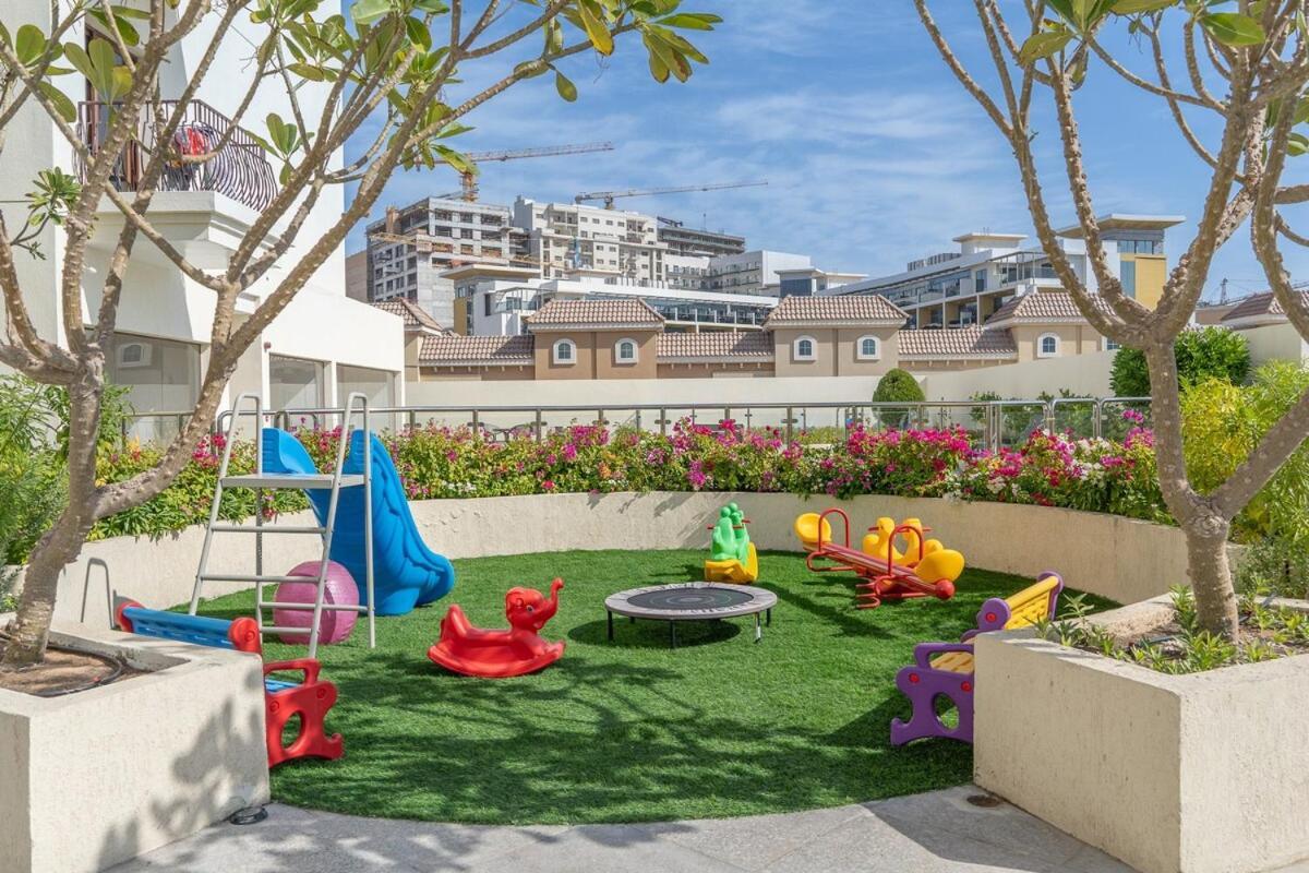 Heavenly Studio In Jvc With Lots Of Dining Options Nearby Appartement