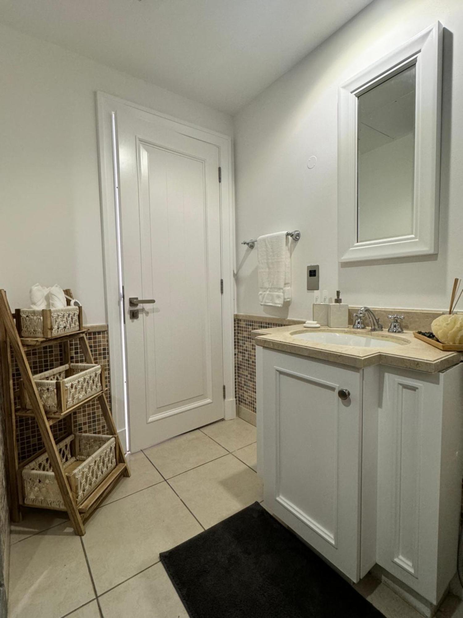 Luxurious 1br Aprt Burj Khalifa Area Apartamento