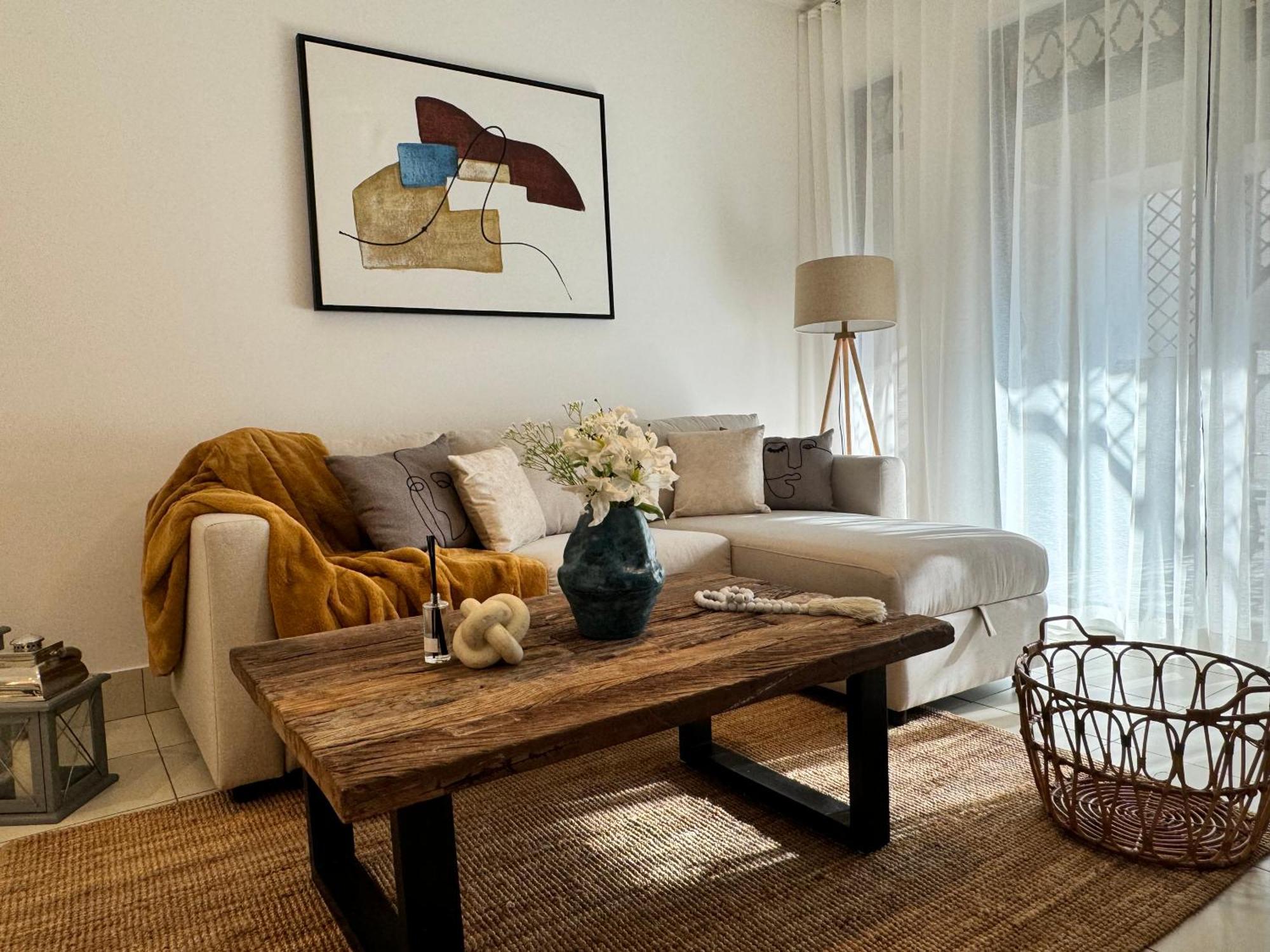 Luxurious 1br Aprt Burj Khalifa Area Apartamento Dubái