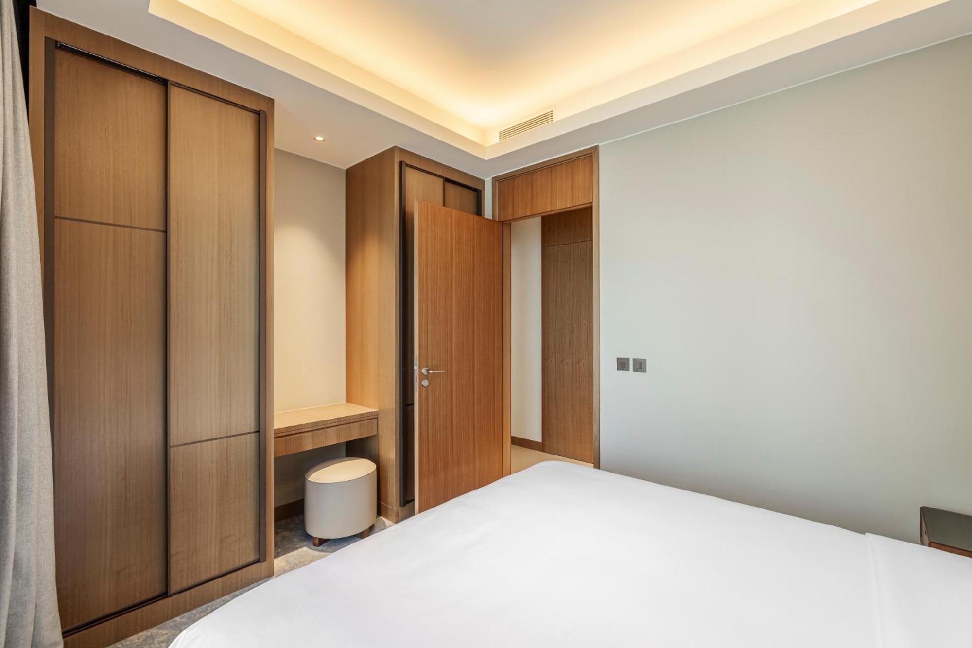 2br Address Opera Residences Downtown