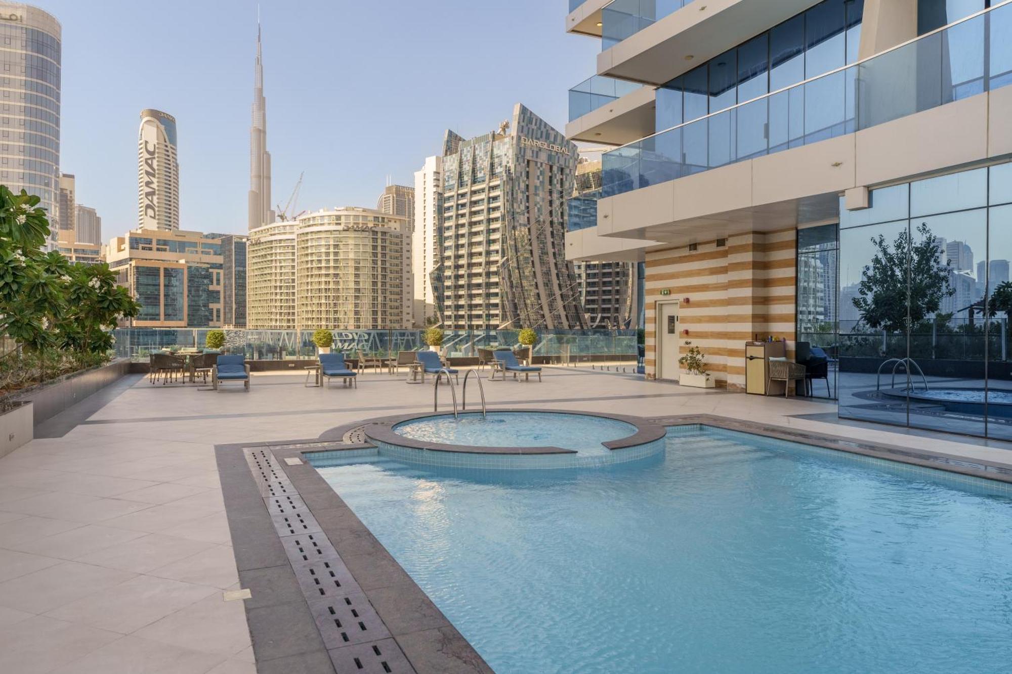 Maison Privee - Modern Business Bay Retreat With Canal Views