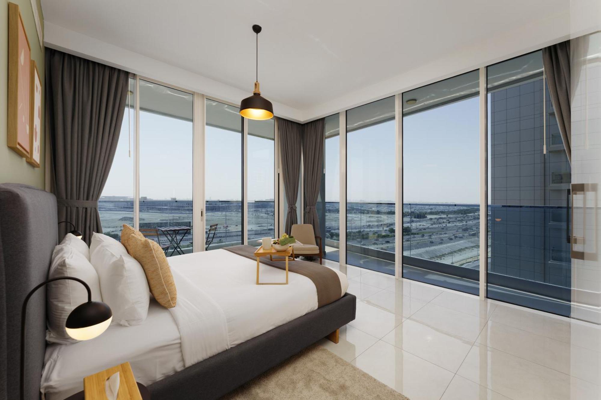 Maison Privee - Modern Business Bay Retreat With Canal Views