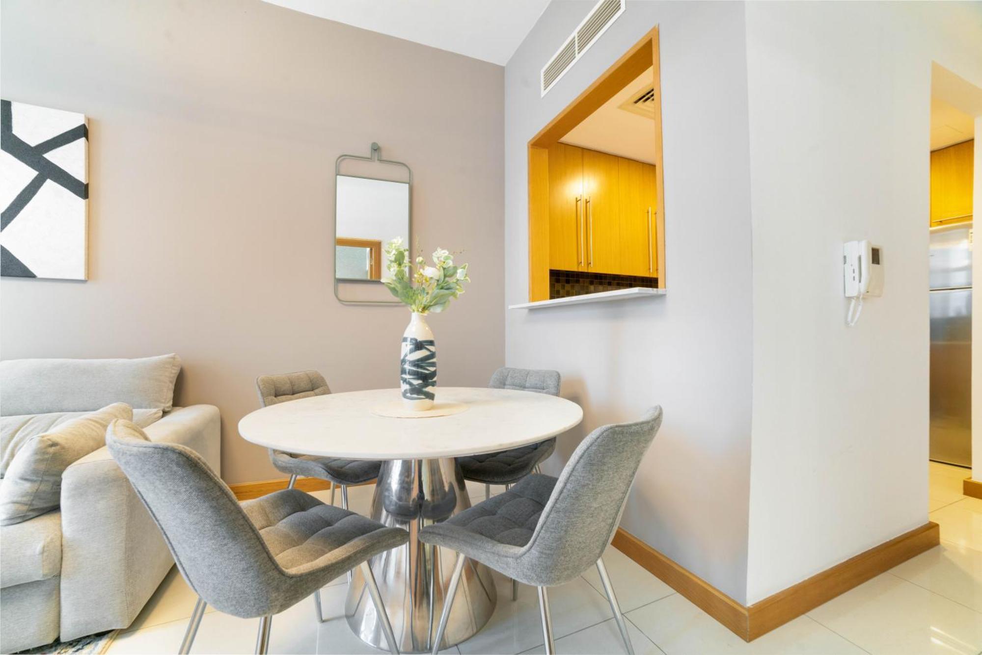 Vacay Lettings - Iris Blue Spectacular Marina View Apartamento *
