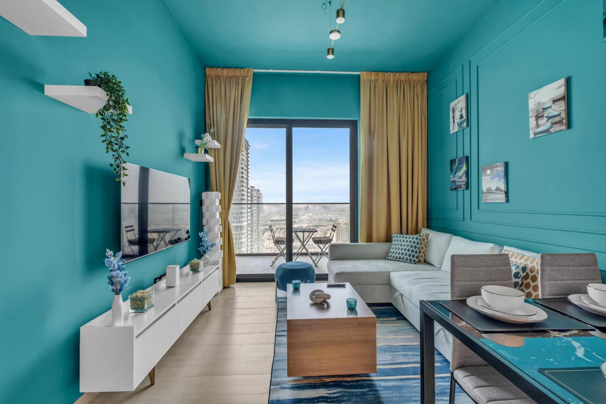 Chic 2br For 6 With King Bed, Pool, Stunning Views Apartamento Dubái