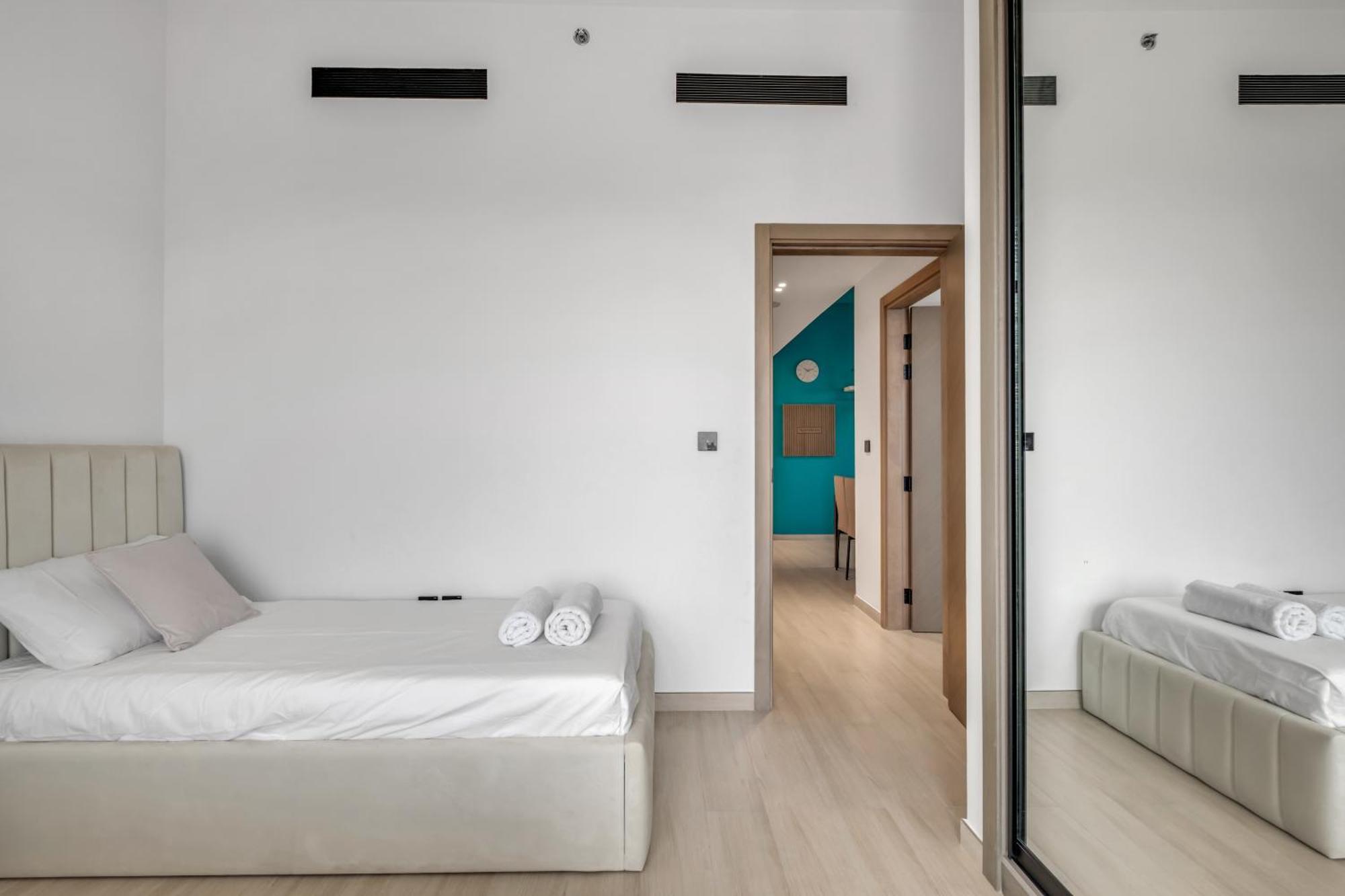 Chic 2br For 6 With King Bed, Pool, Stunning Views Apartamento *
