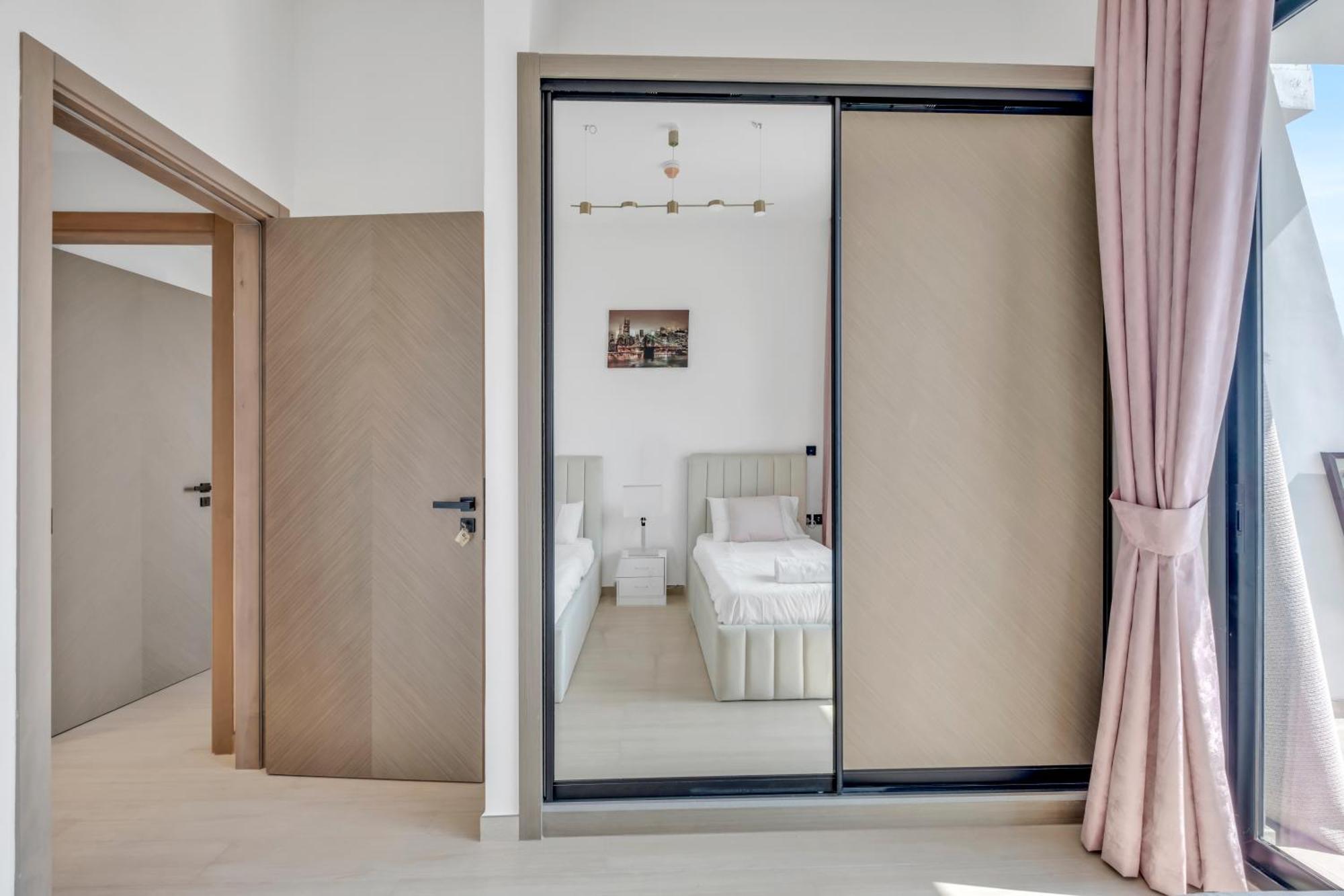 Apartamento Chic 2br For 6 With King Bed, Pool, Stunning Views
