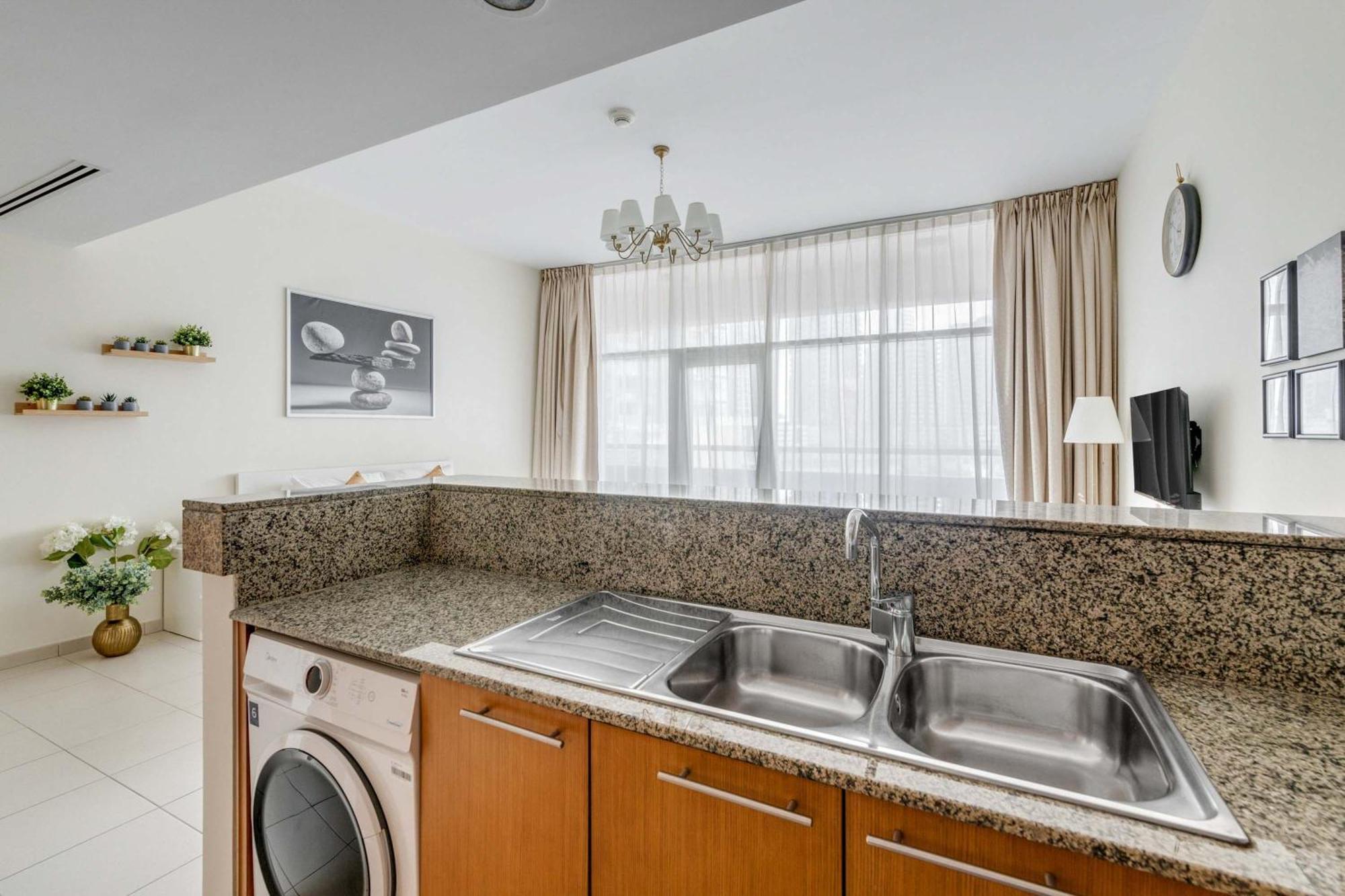 Knokey Bay Square * Dubaï