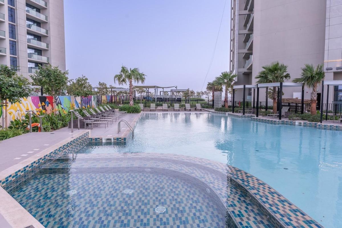 Serene 2-bedroom With Views Of The Cityscape At Aykon City Tower C In Business Bay Appartamento *