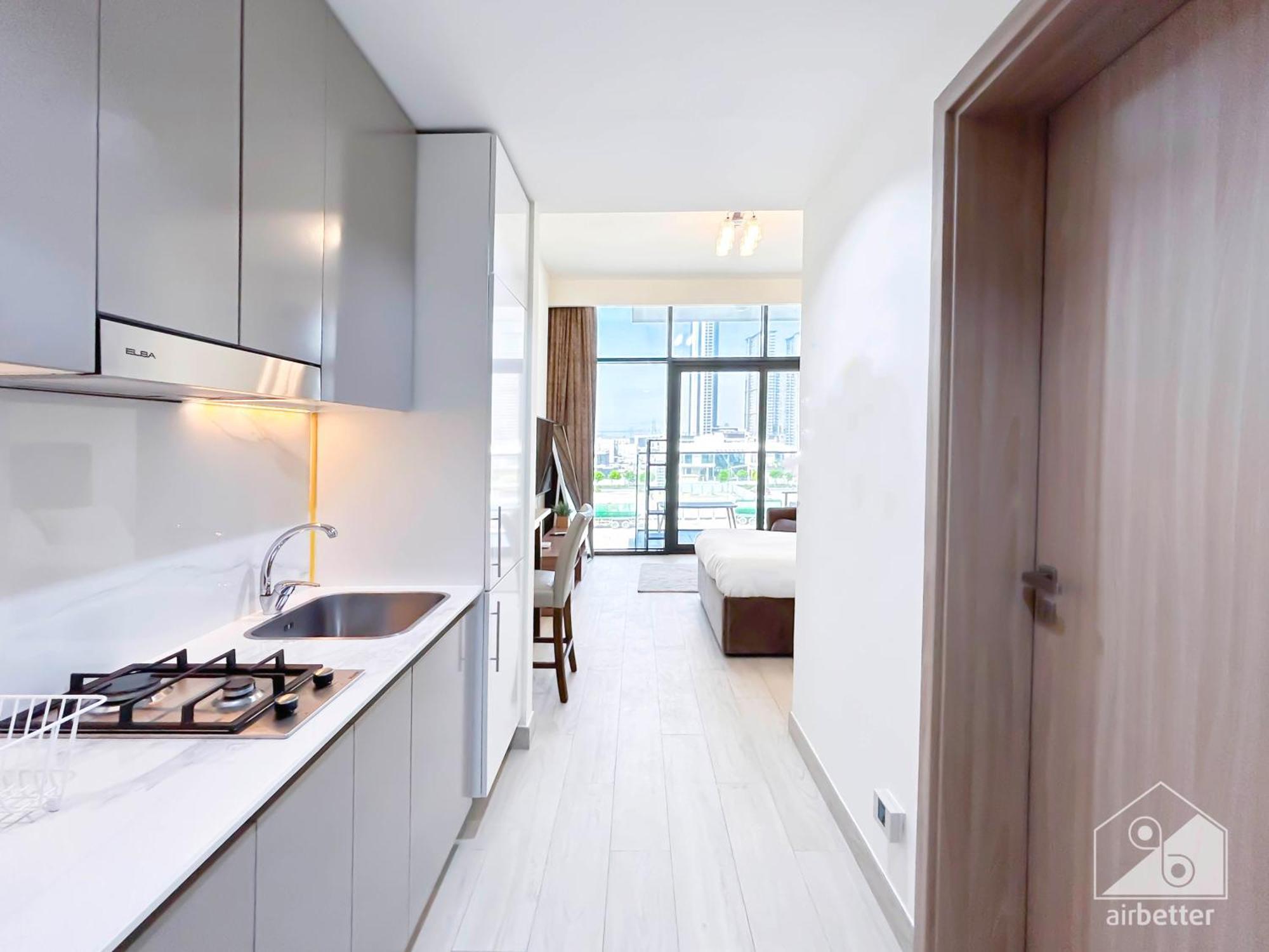 Azizi Riviera Balcony & Comfort In Meydan Appartement