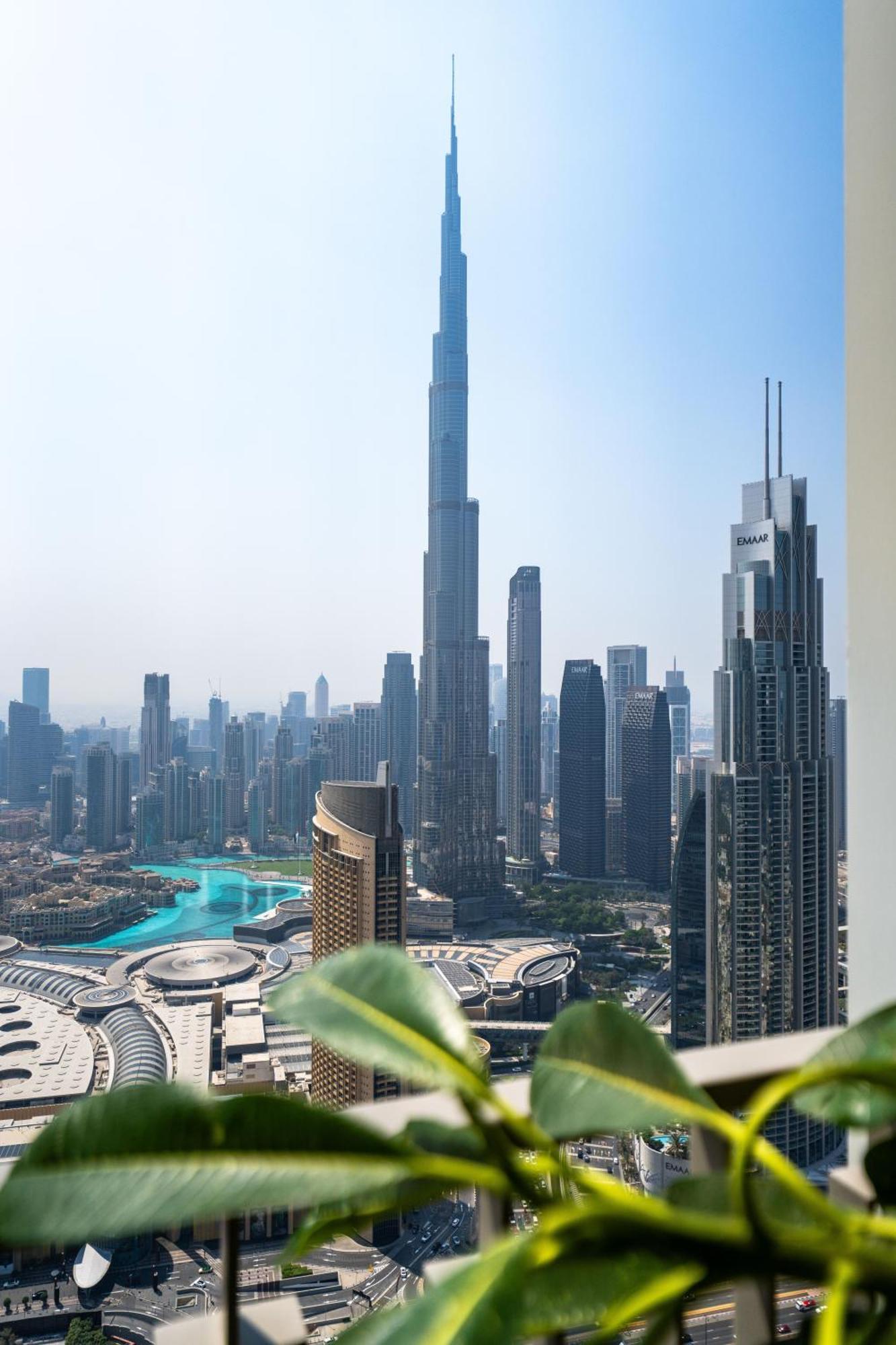 Exclusive Front Row Seats To Burj Khalifa Fireworks From Penthouse Level, Downtown Appartement *