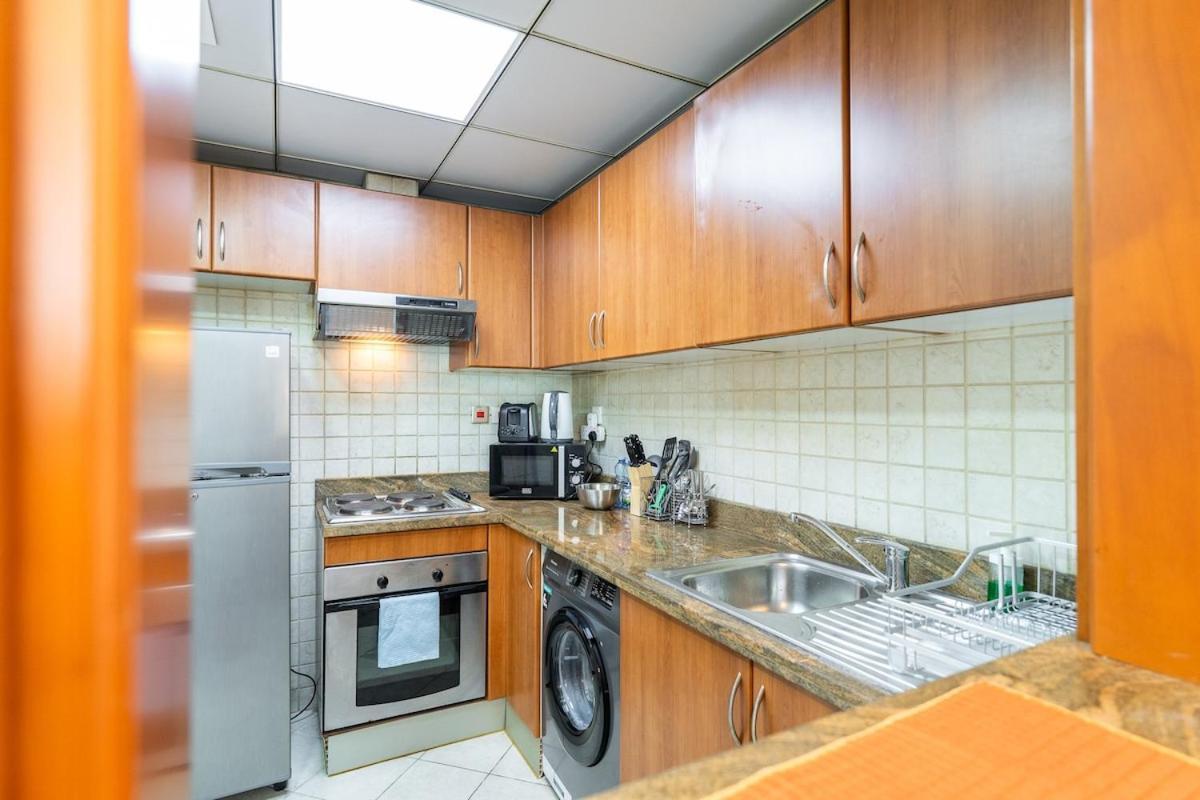 Stylish 1-bedroom In Marina Near The Walk! * Dubai
