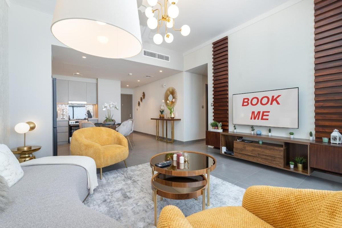 Stylish 2-bed Oasis With Pool In Peaceful Creek Harbour Appartement *