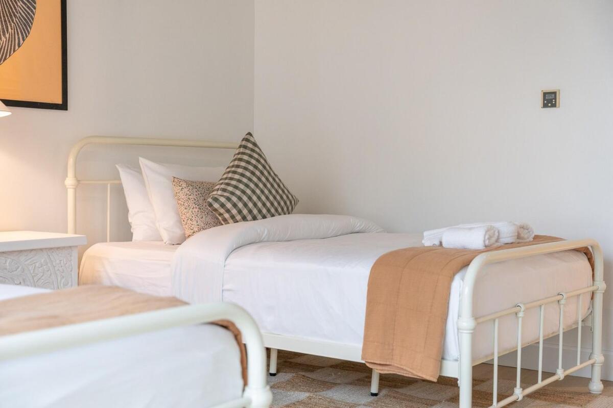 Spacious 3-bedrooms With Cozy Balcony In Palm Jumeira! Dubai