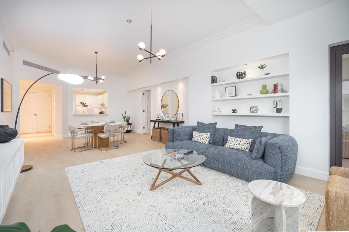 Spacious 3-bedrooms With Cozy Balcony In Palm Jumeira! Lägenhet *