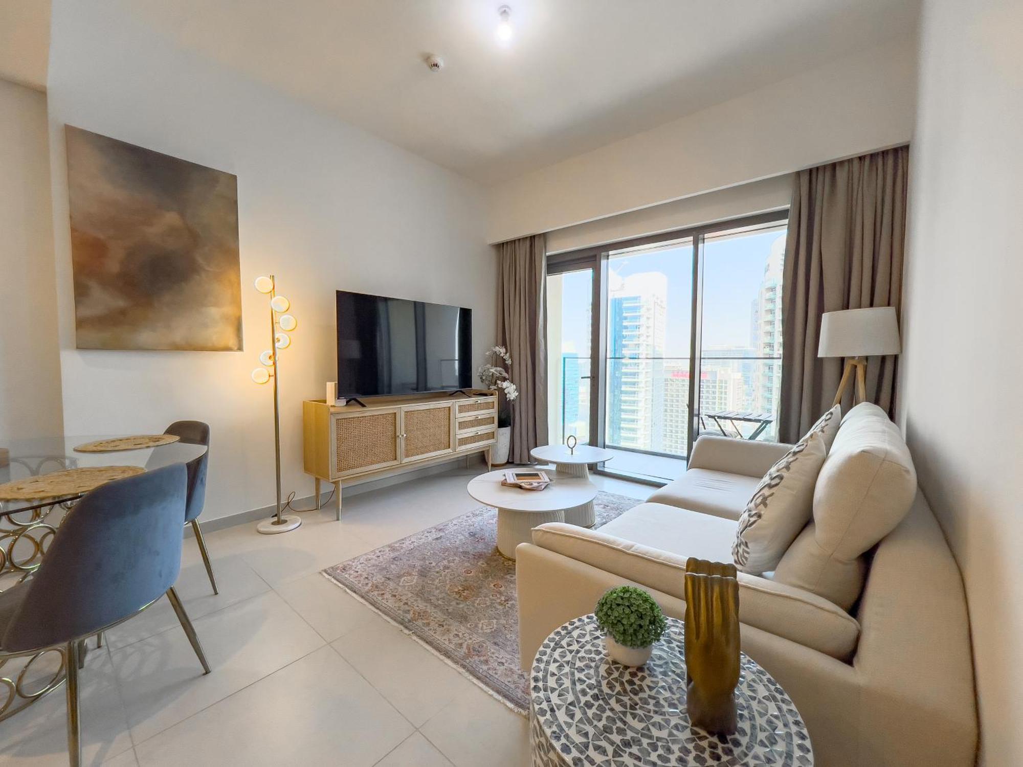 Burj Royale, Downtown Appartement *