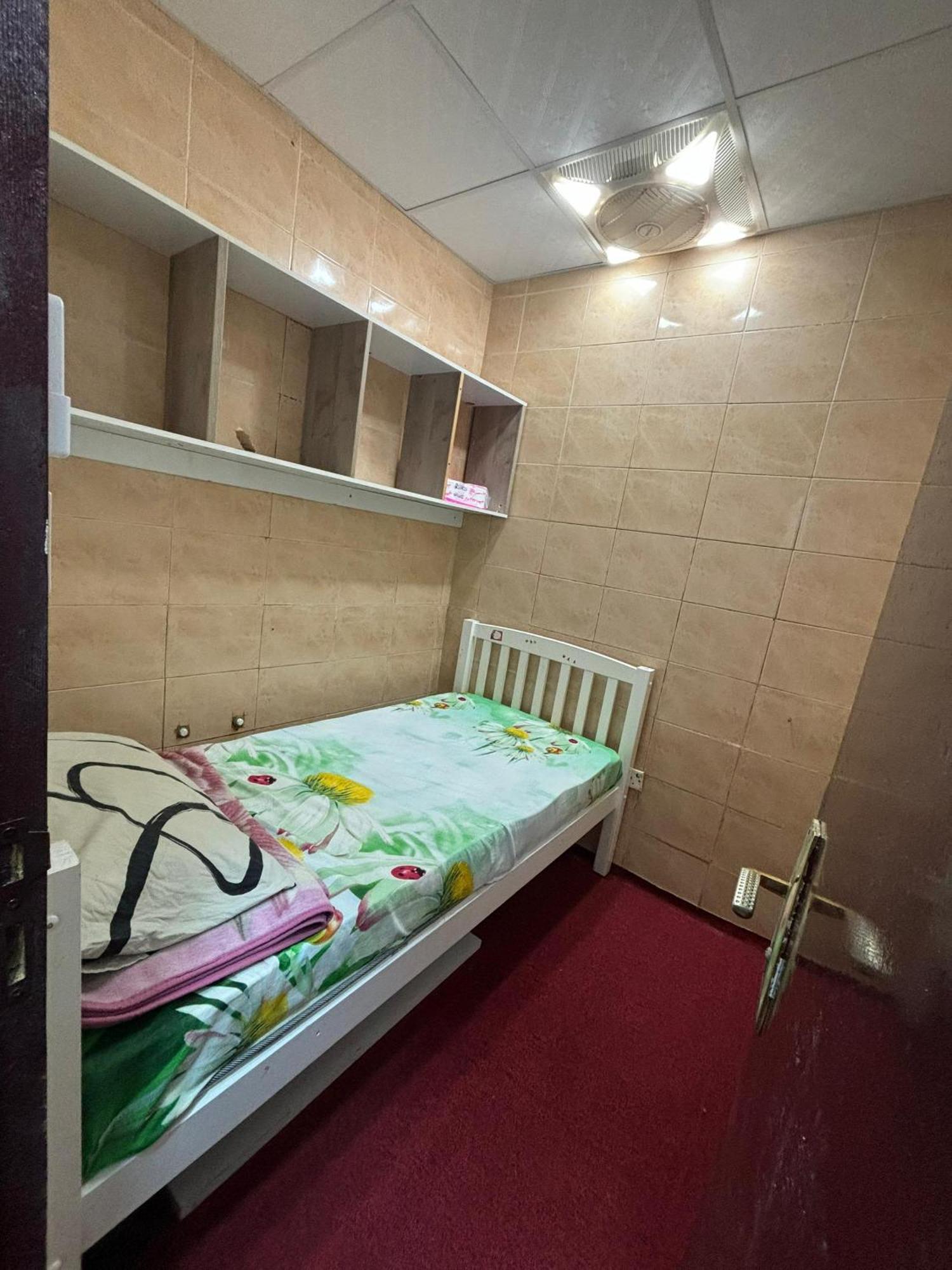Hostel, Bedspace And Backpackers * Dubai