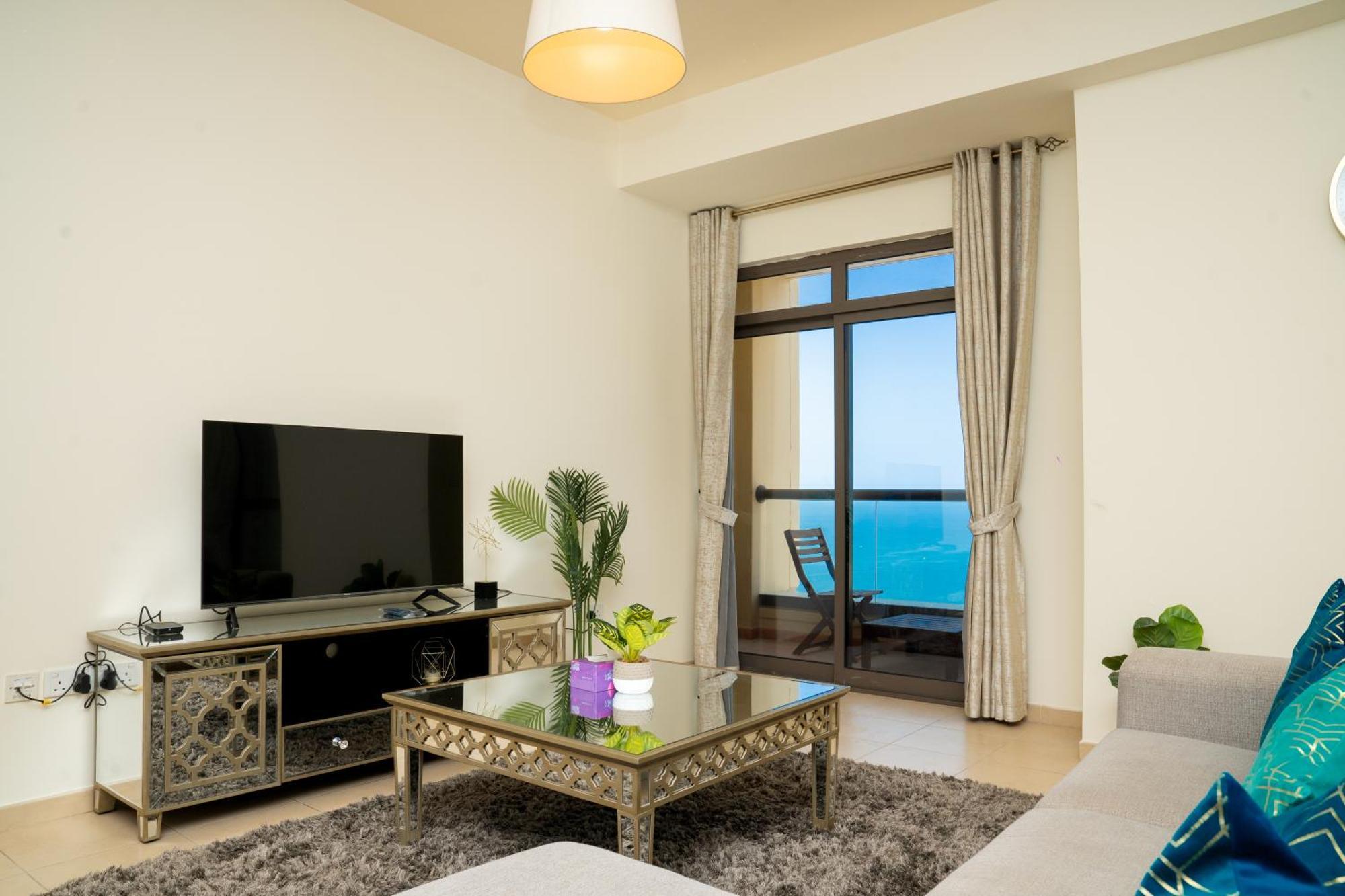 Apartment Luxury Casa - Platinum Sea View 2br At Jbr *