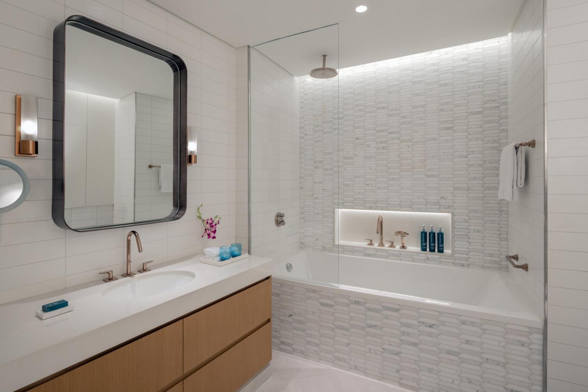 Hotell Hilton Creek & Residences Dubai