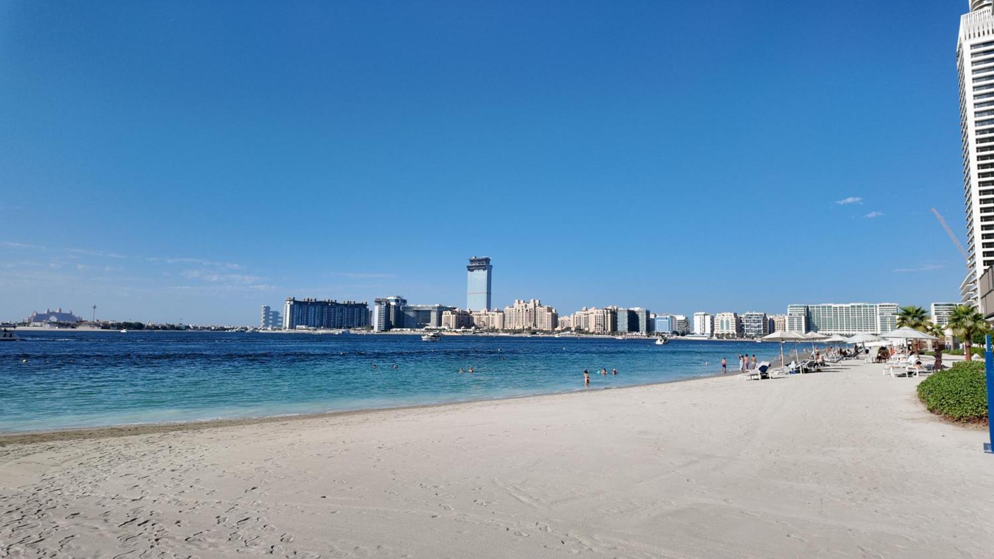 Luxury Beach Front * Dubái